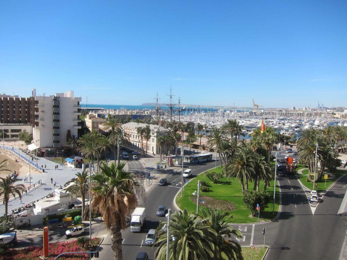 Beach, City Center And Entertainment Alicante Buitenkant foto