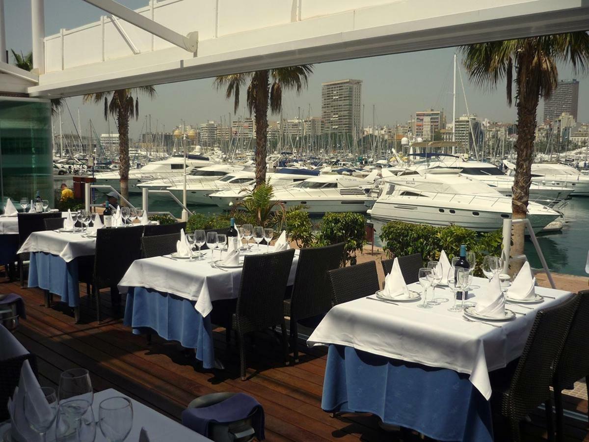 Beach, City Center And Entertainment Alicante Buitenkant foto